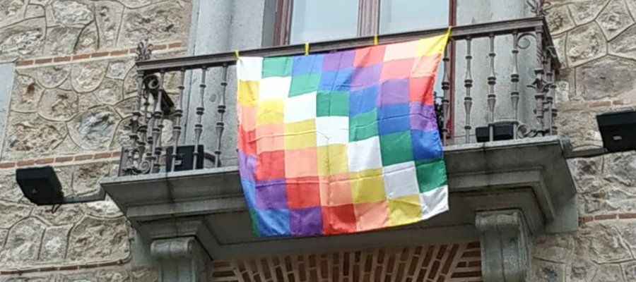 Bandera de la resistencia indígena Bandera de la resistencia indígena