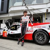Fernando Alonso se prepara para competir en las 6 Horas de Fuji Fernando Alonso se prepara para competir en las 6 Horas de Fuji