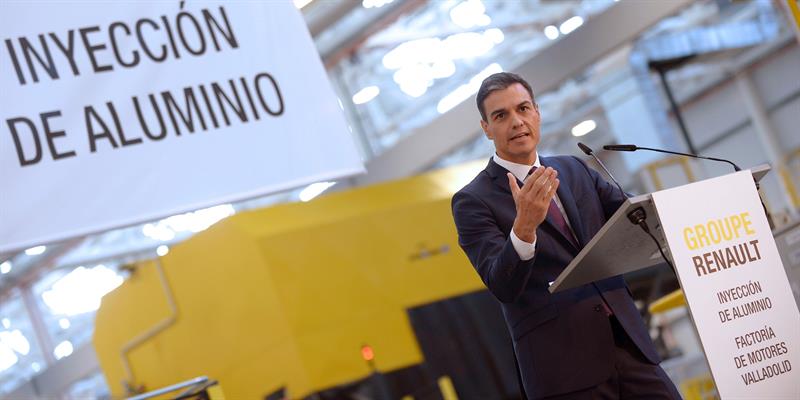 Sánchez anuncia un acuerdo que dé legislación estable al sector de la automoción Sánchez anuncia un acuerdo que dé legislación estable al sector de la automoción