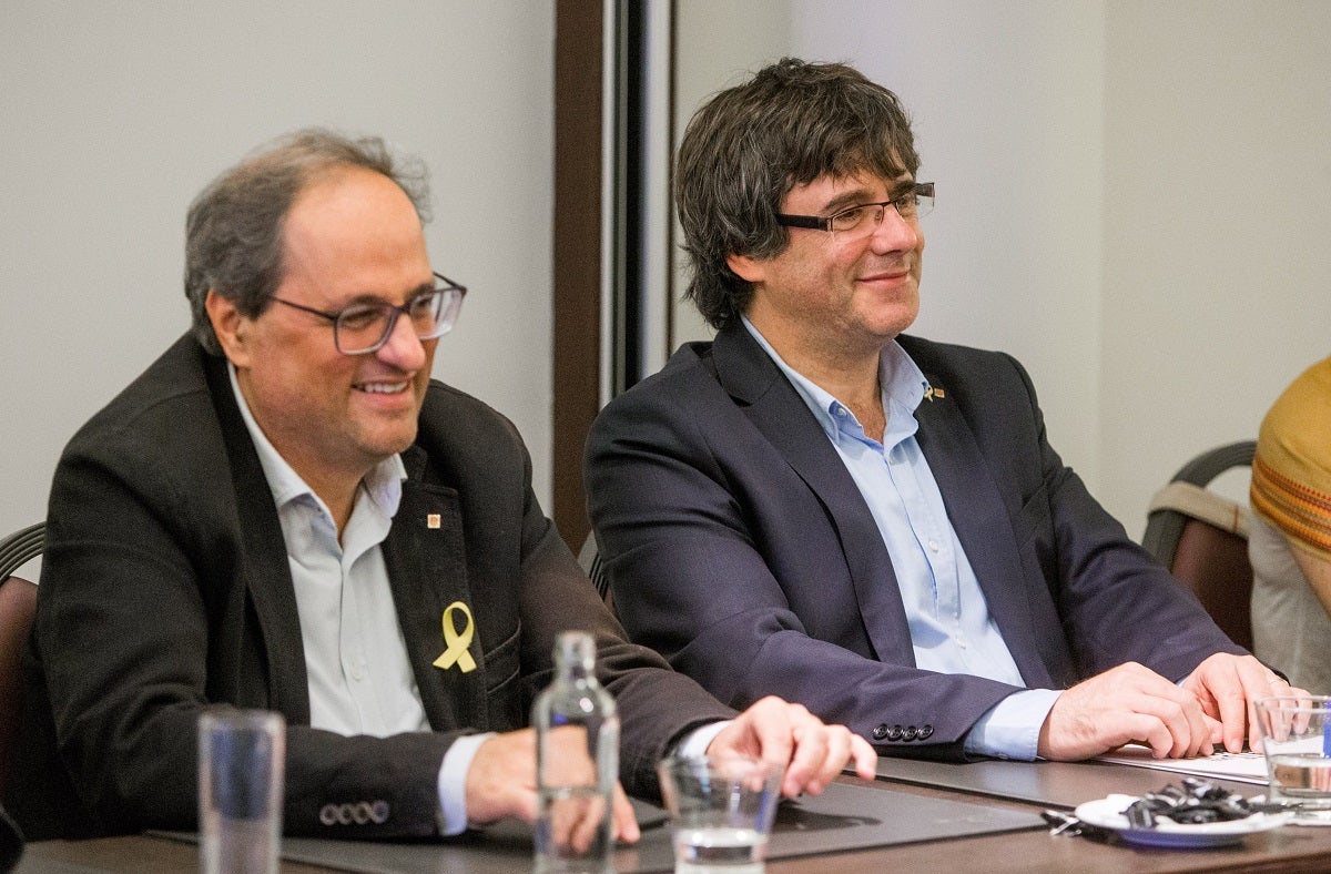 Torra y Puigdemont se reúnen en Waterloo sin la CUP Torra y Puigdemont se reúnen en Waterloo sin la CUP