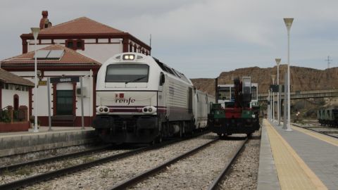 ESTACI&Oacute;N DE GUADIX