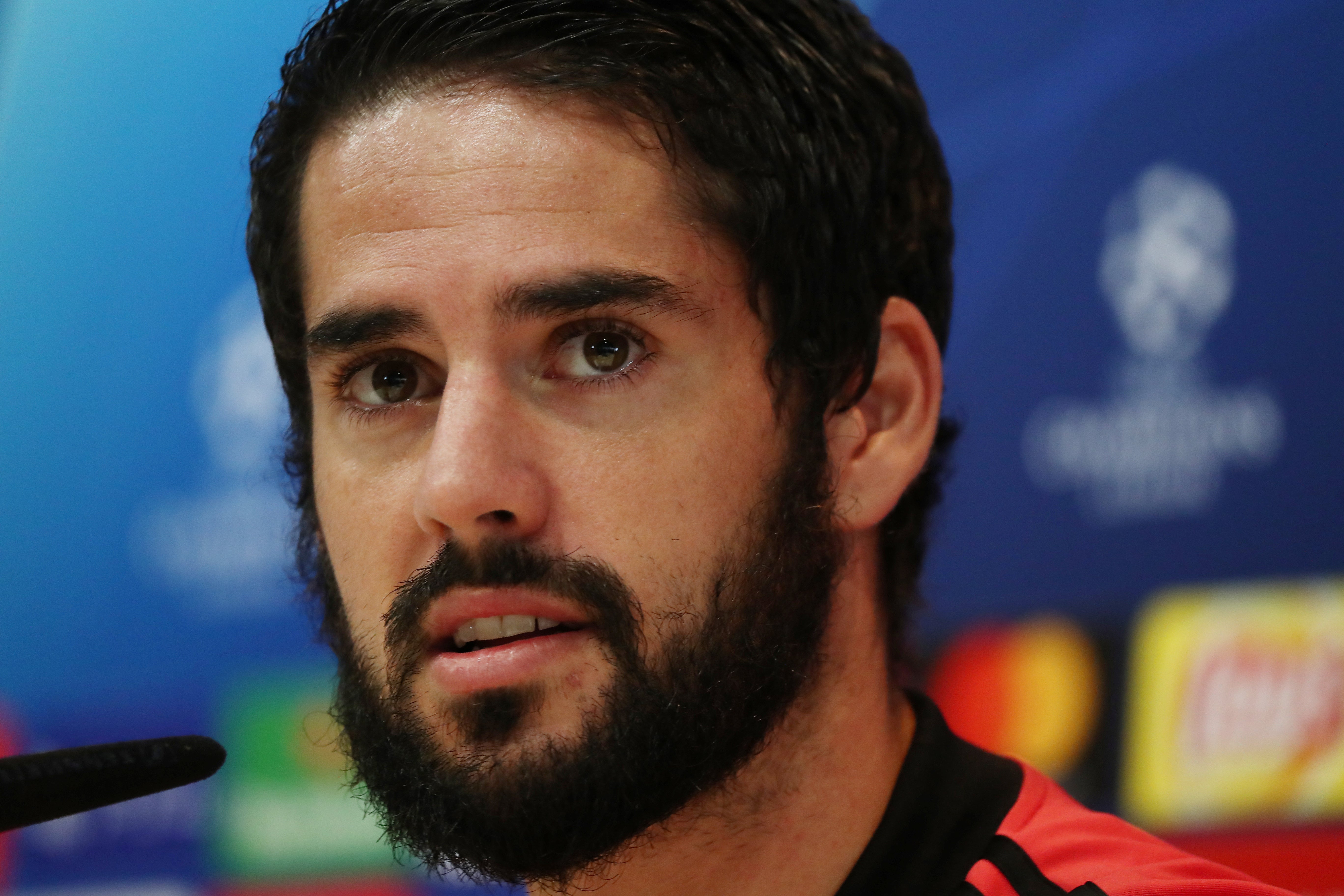 Isco: "¿Cristiano? No podemos llorar por alguien que no ha querido estar aquí" Isco: "¿Cristiano? No podemos llorar por alguien que no ha querido estar aquí"