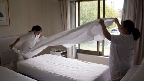 La iniciativa de "Las Kelly" para combatir la precariedad laboral del sector y cambiar la idea de turismo