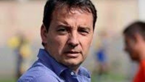 Fue destitu&iacute;do como entrenador del Fabril