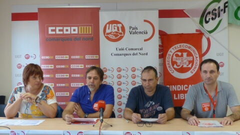 Representantes sindicales en la presentaci&oacute;n de las movilizaciones.