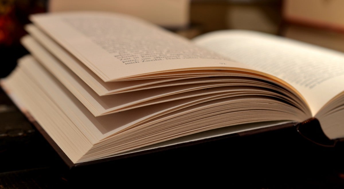 Mesa de redacción: ¿Cuántas páginas le damos a un libro para descartar su lectura? Mesa de redacción: ¿Cuántas páginas le damos a un libro para descartar su lectura?
