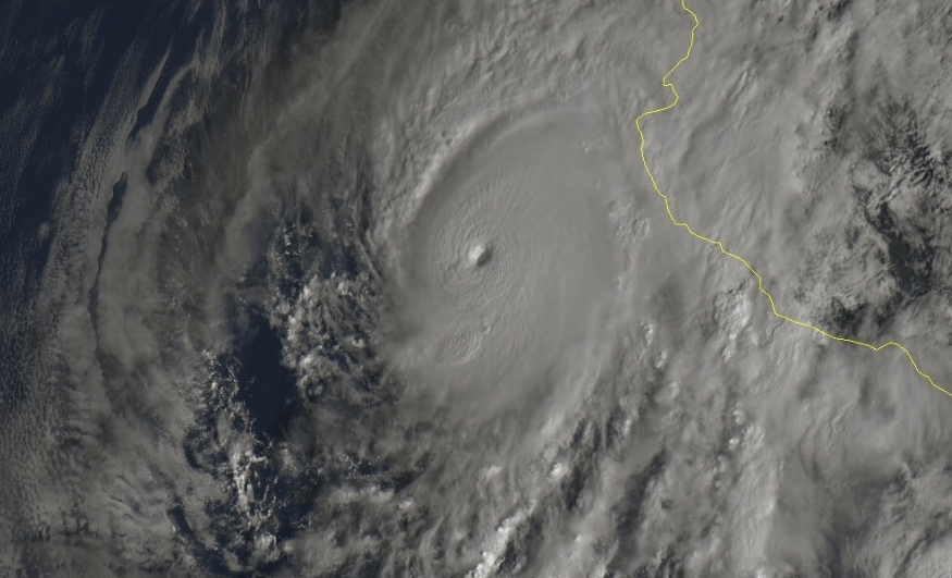 El huracán Willa se adentra en México tras impactar en la costa del Pacífico El huracán Willa se adentra en México tras impactar en la costa del Pacífico