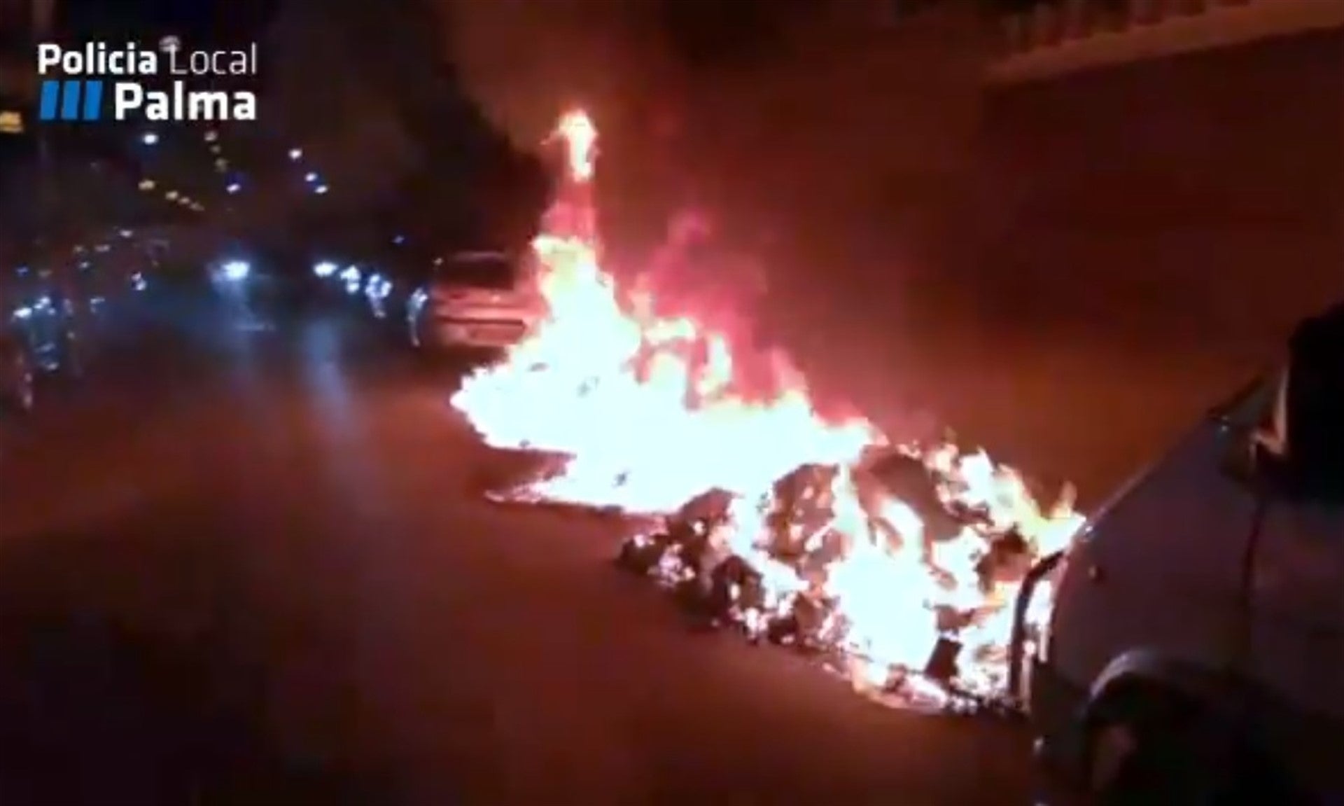 Nuevo incendio de contenedores en Palma Nuevo incendio de contenedores en Palma