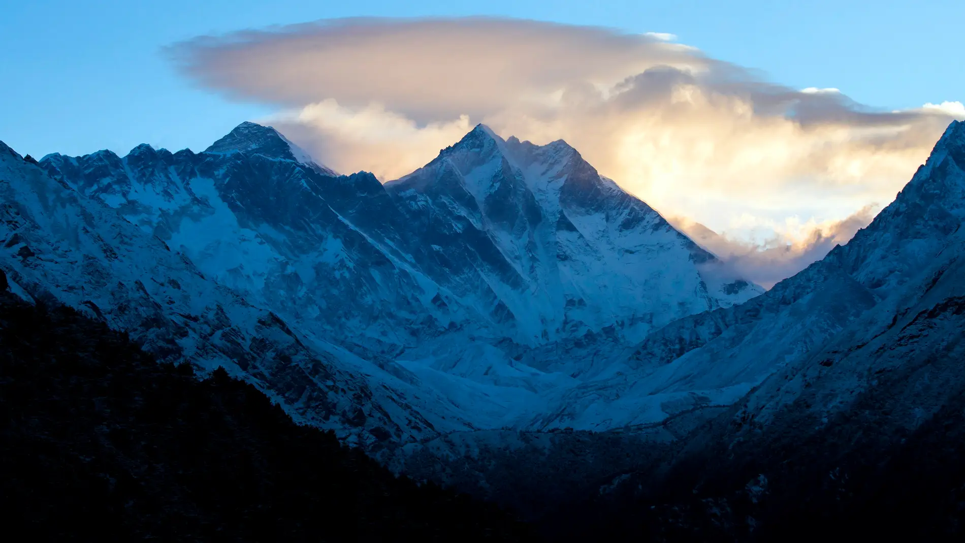 Vista de las cordilleras del Himalaya