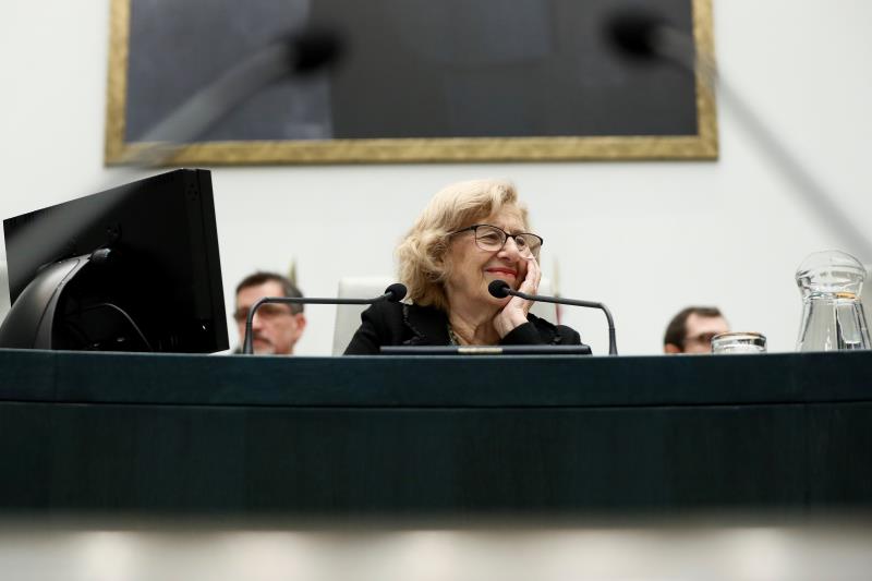 Carmena aprueba mañana su plan "estrella" para sacar a los coches del centro Carmena aprueba mañana su plan "estrella" para sacar a los coches del centro