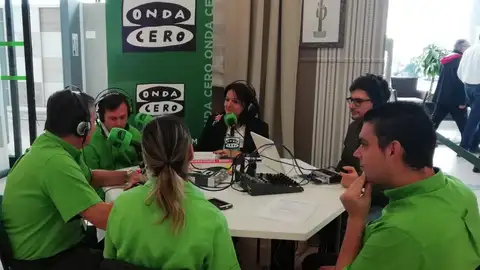 Leroy Merlin Bahía de Cádiz - Cádiz en la Onda Hoy hacemos nuestro Cádiz en la Onda en directo desde las instalaciones de Leroy Merlín Bahía de Cádiz.