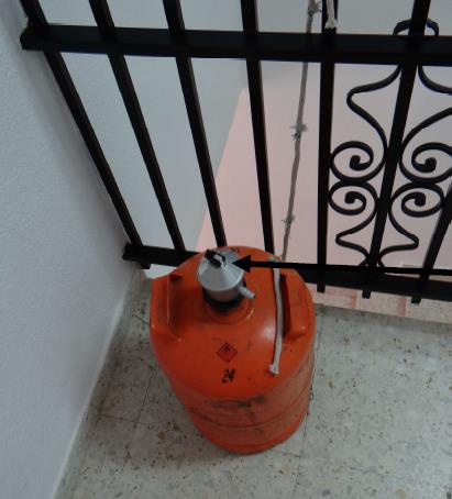 Detenido por intentar explosionar un artefacto artesanal en el interior del Ayuntamiento de Santo Tomé del Puerto Detenido por intentar explosionar un artefacto artesanal en el interior del Ayuntamiento de Santo Tomé del Puerto
