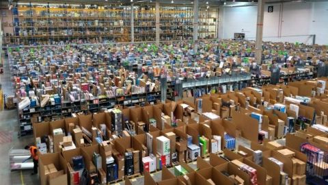 Amazon Espa&ntilde;a por dentro (San Fernando de Henares)