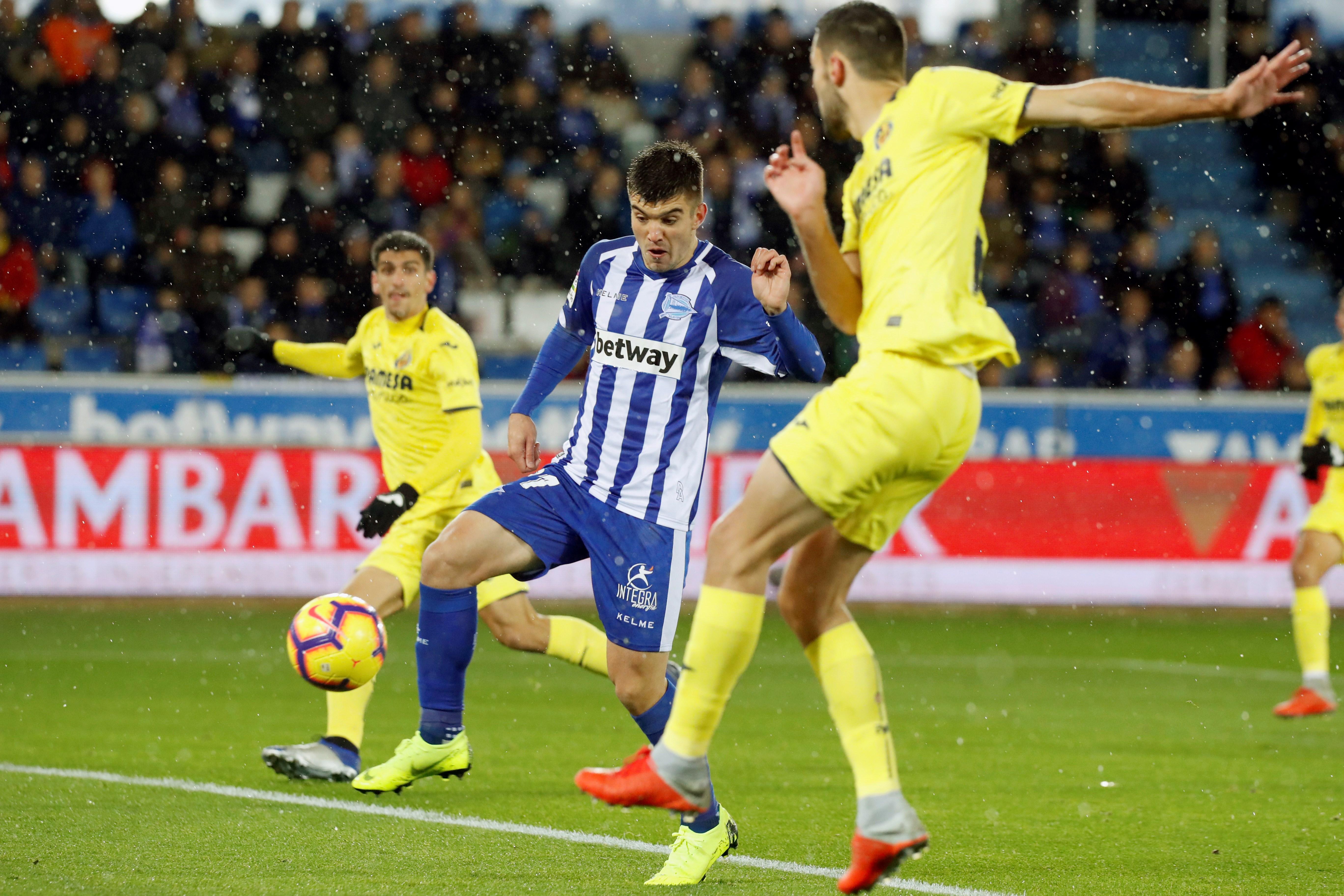 Calleri y Bastón personifican la fe del Alavés para remontar a Villarreal Calleri y Bastón personifican la fe del Alavés para remontar a Villarreal