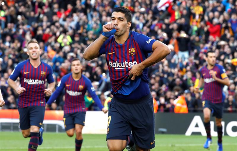 Barcelona 4 - 1 Real Madrid. Escucha el tercer gol de Suárez Barcelona 4 - 1 Real Madrid. Escucha el tercer gol de Suárez
