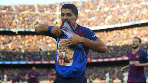 Luis Su&aacute;rez celebra su gol ante el Real Madrid