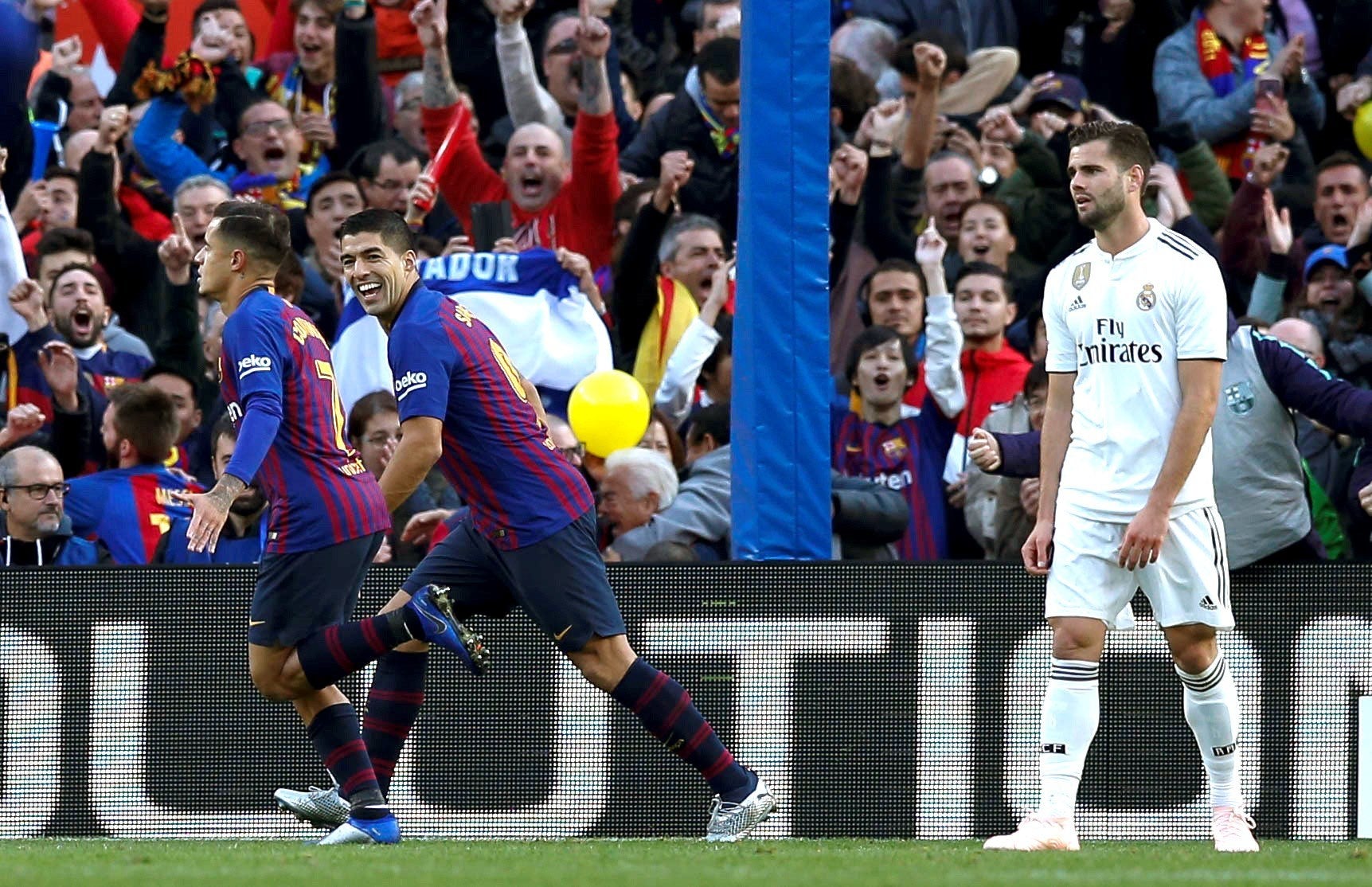 Barcelona 5 - 1 Real Madrid. Escucha el gol de Vidal Barcelona 5 - 1 Real Madrid. Escucha el gol de Vidal