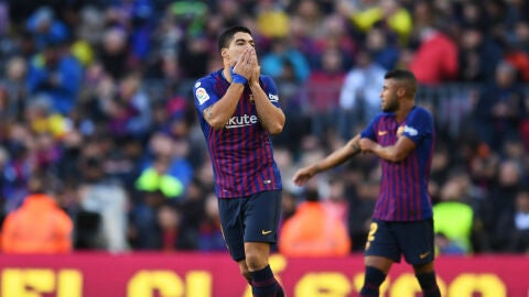 Luis Su&aacute;rez celebra un gol
