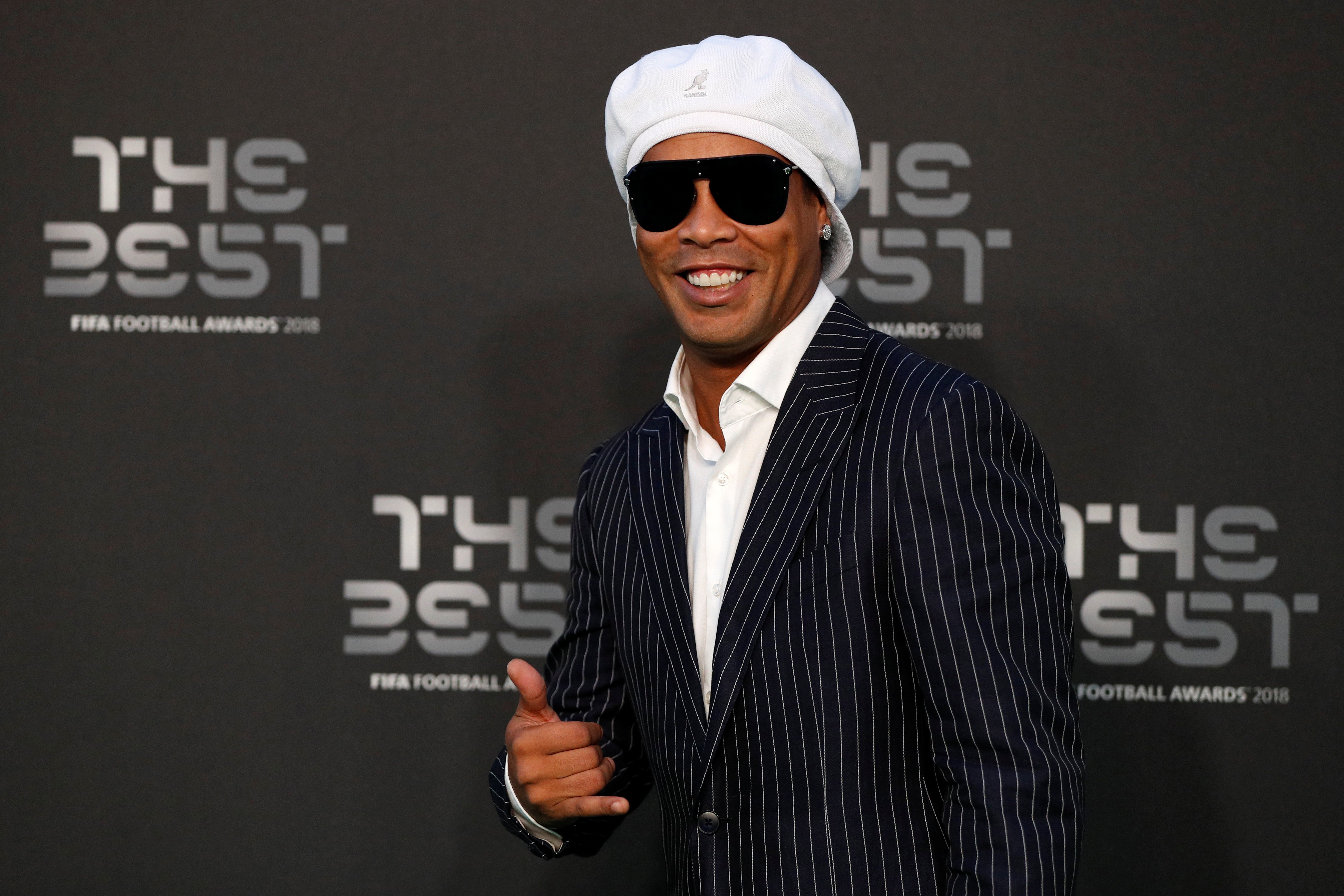 Ronaldinho, en bancarrota: tiene menos de seis euros en el banco, según apuntan desde Brasil Ronaldinho, en bancarrota: tiene menos de seis euros en el banco, según apuntan desde Brasil