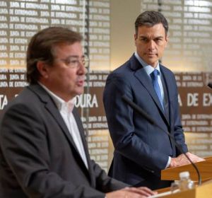Pedro Sánchez y Guillermo Fernández Vara Pedro Sánchez y Guillermo Fernández Vara