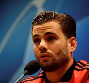 Nacho comparece ante los medios Nacho comparece ante los medios