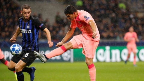 Luis Su&aacute;rez, durante el partido contra el Inter