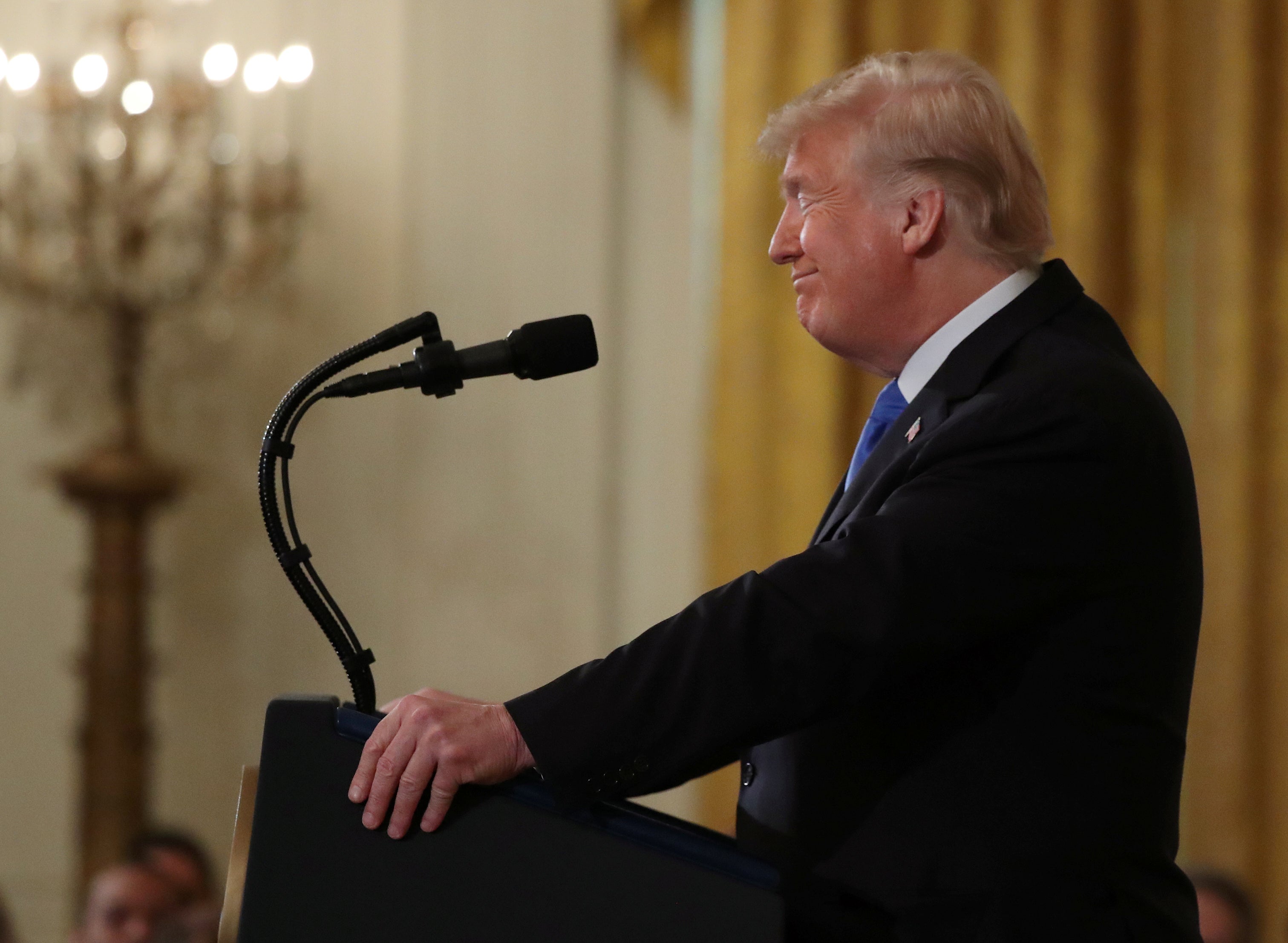 Trump ataca a la prensa y le dice a un periodista de CNN que es "una persona terrible" Trump ataca a la prensa y le dice a un periodista de CNN que es "una persona terrible"