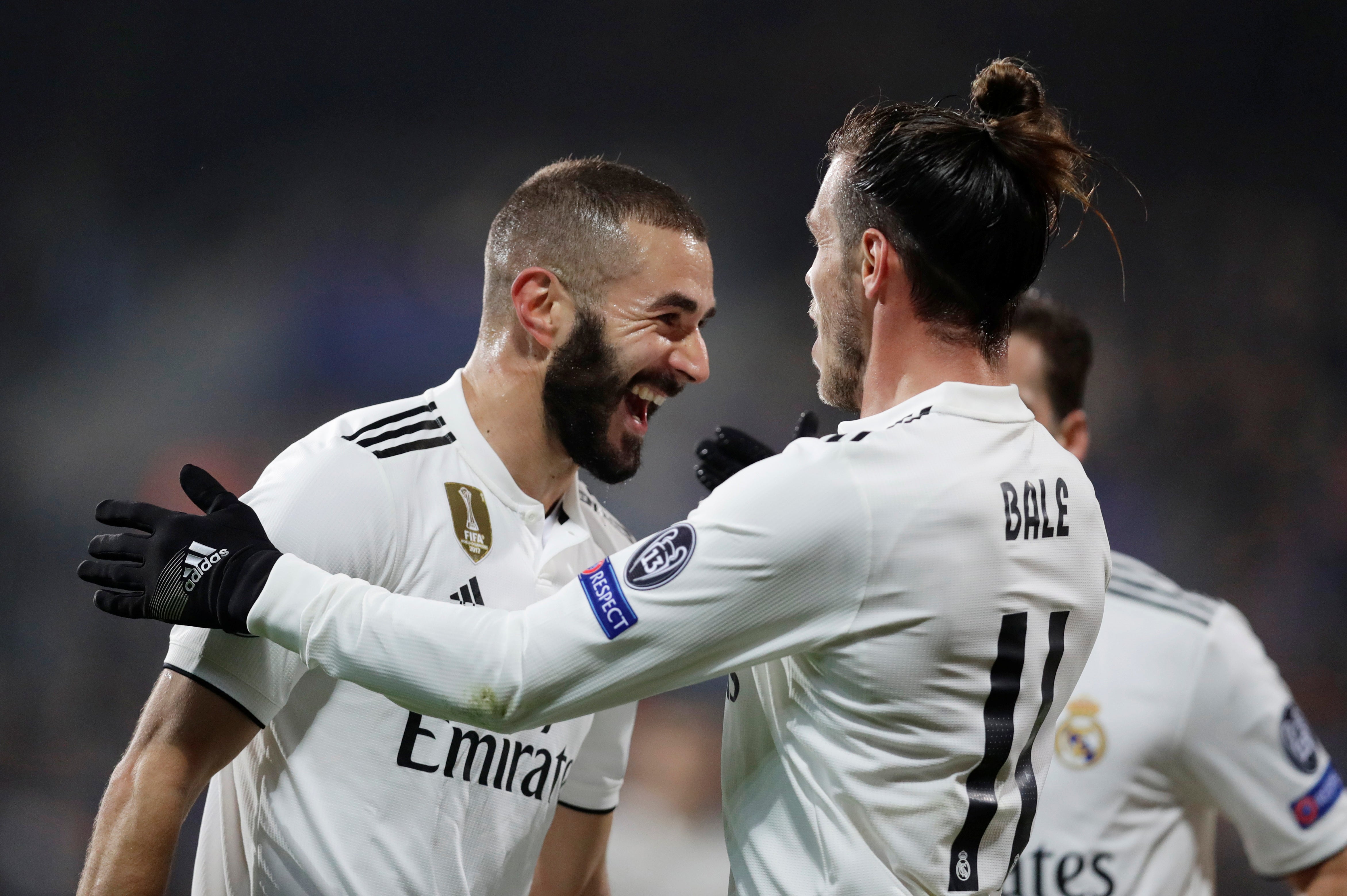 El Real Madrid se acerca a octavos con una 'manita' en el debut europeo de Solari El Real Madrid se acerca a octavos con una 'manita' en el debut europeo de Solari