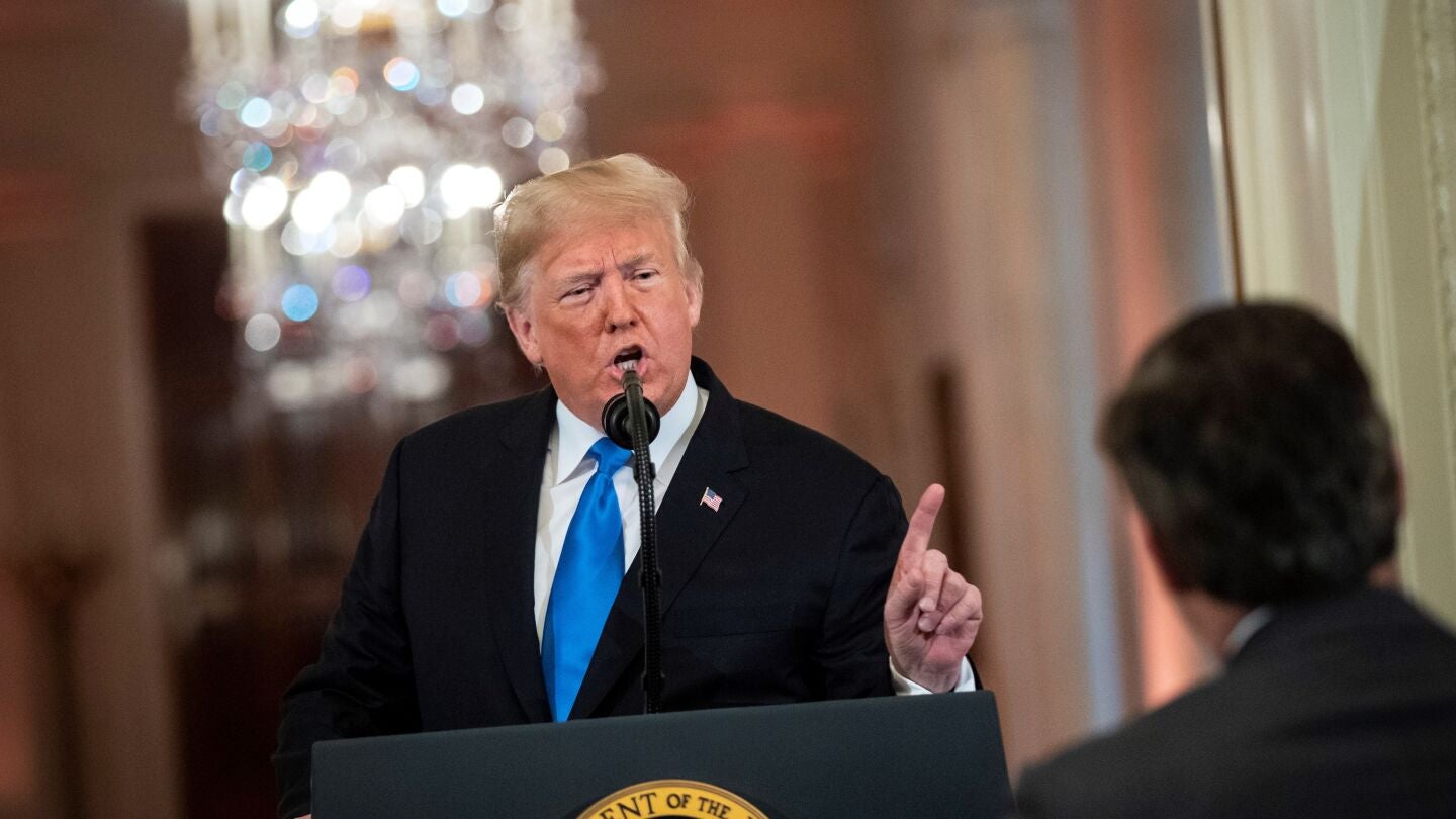 Donald Trump carga contra un periodista durante una rueda de prensa