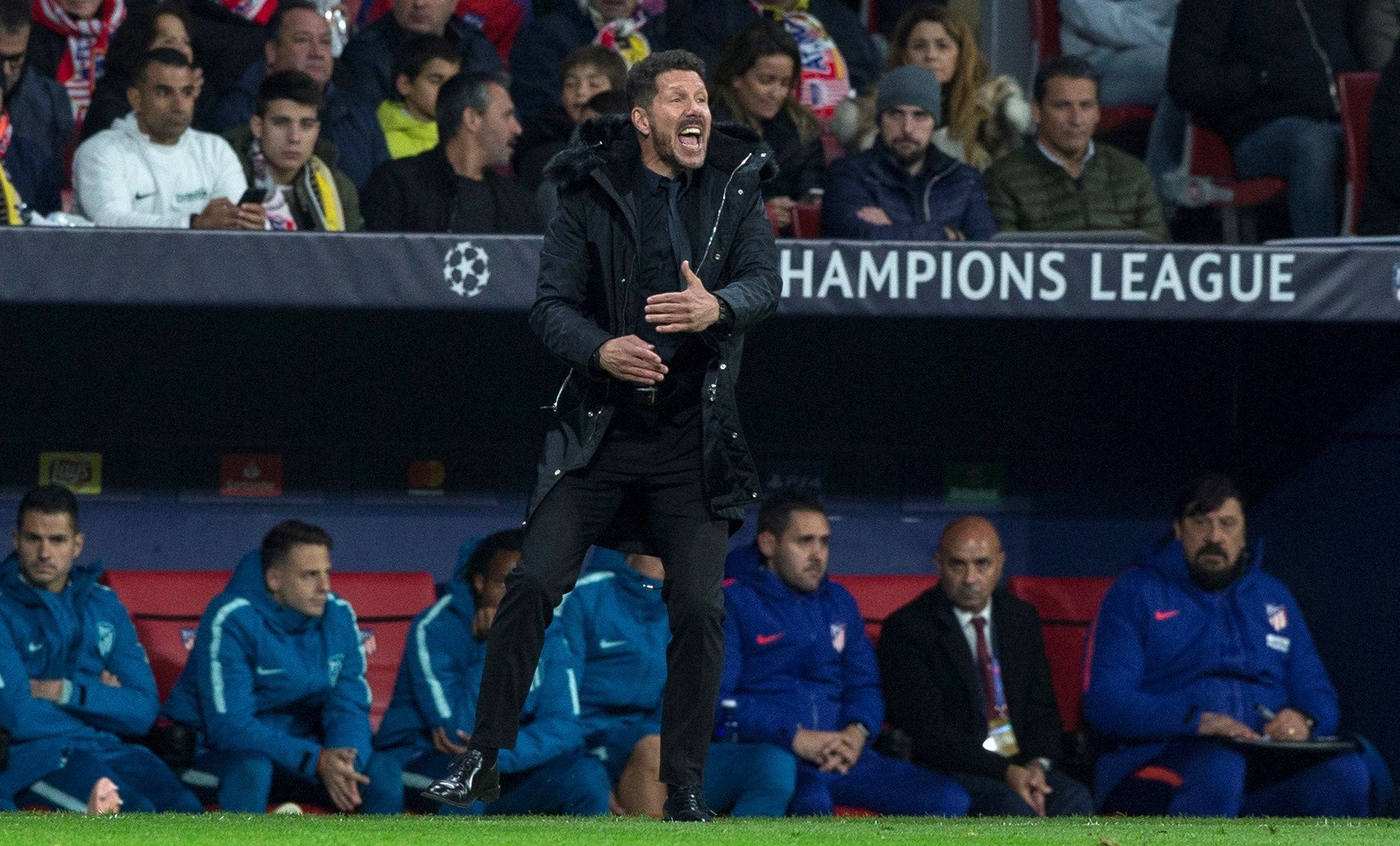 Simeone: "Tenemos que seguir con un camino y no nos van a confundir" Simeone: "Tenemos que seguir con un camino y no nos van a confundir"