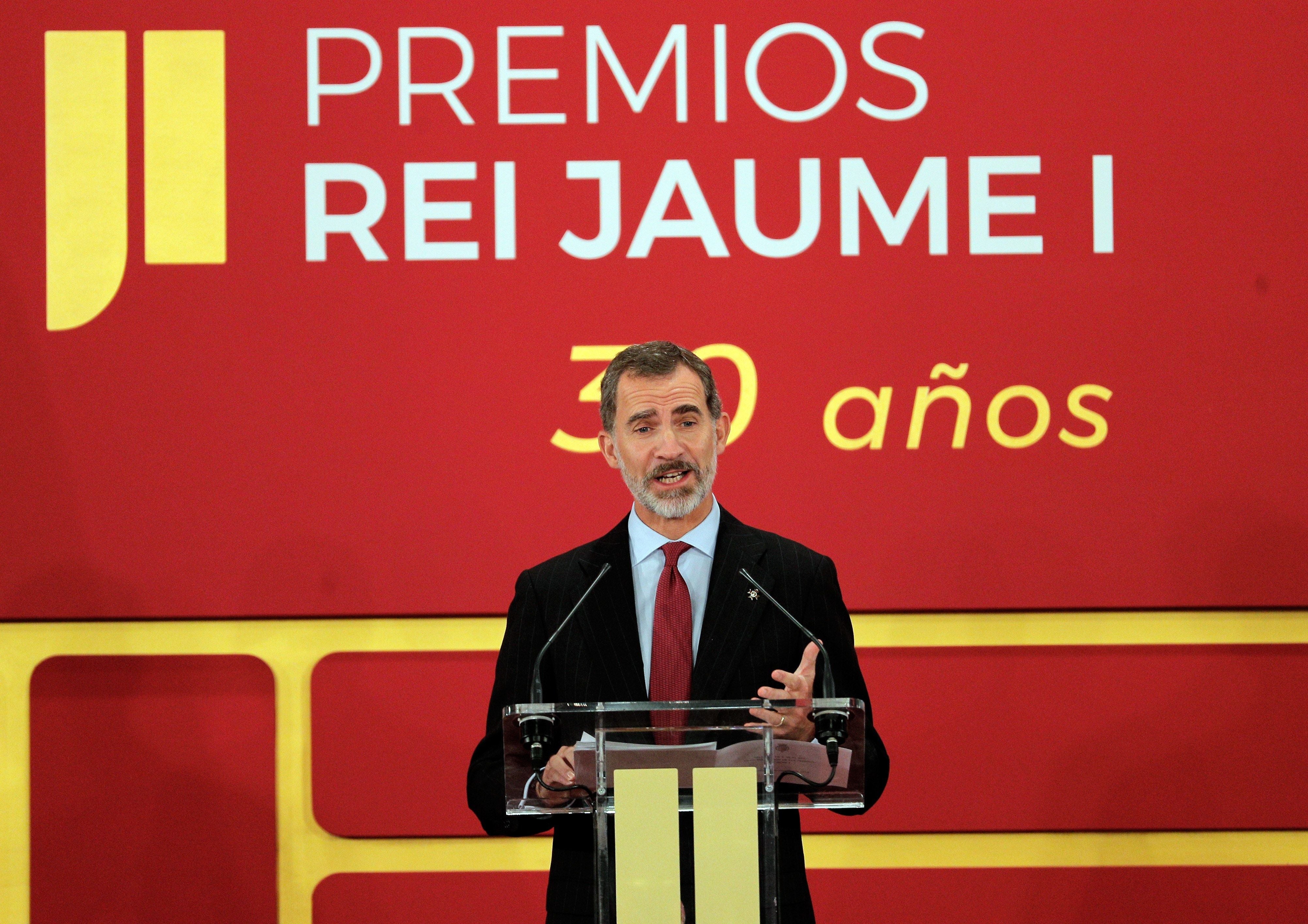Felipe VI pide preservar la Constitución "más aún en tiempos de incertidumbre" Felipe VI pide preservar la Constitución "más aún en tiempos de incertidumbre"