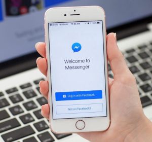 Facebook Messenger Facebook Messenger