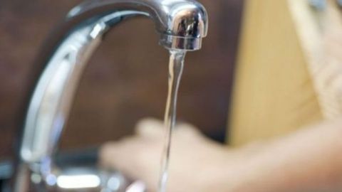 Sin agua