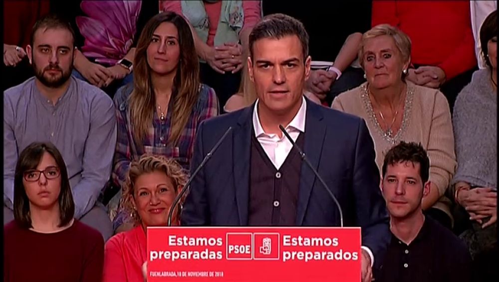 Pedro Sánchez: "La sociedad fue solidaria con la banca y la solidaridad es recíproca" Pedro Sánchez: "La sociedad fue solidaria con la banca y la solidaridad es recíproca"