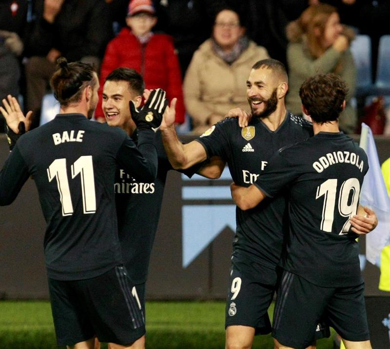 El Real Madrid de Solari respira tras ganar en Vigo y ponerse a cuatro puntos del Barcelona El Real Madrid de Solari respira tras ganar en Vigo y ponerse a cuatro puntos del Barcelona