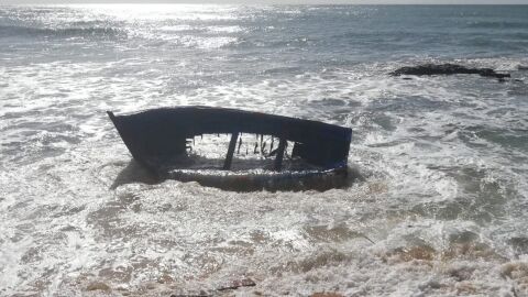 Patera destruida en Ca&ntilde;os de Meca
