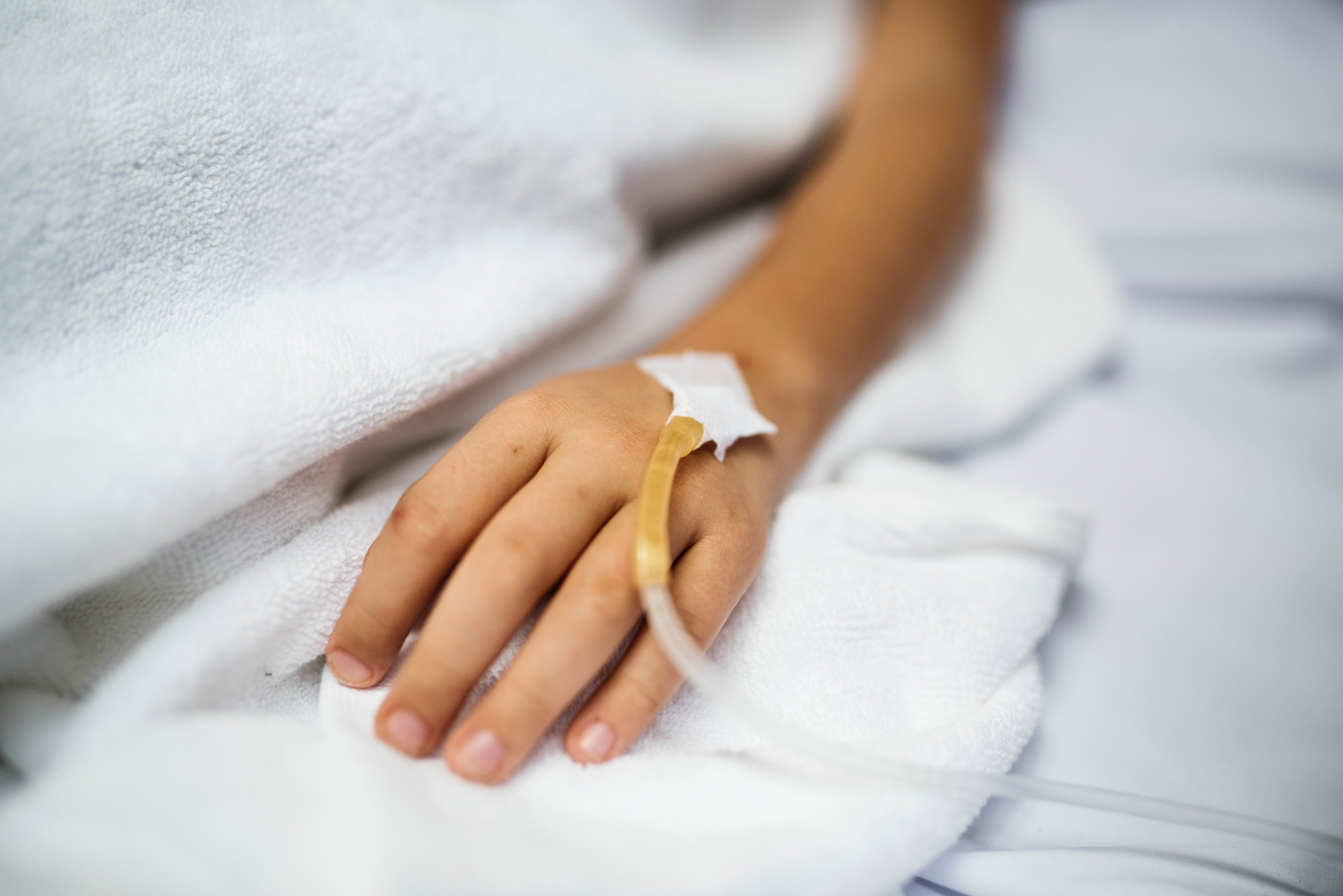 Uno de cada tres niños sufre dolor crónico en España y la mayoría no recibe el tratamiento adecuado Uno de cada tres niños sufre dolor crónico en España y la mayoría no recibe el tratamiento adecuado