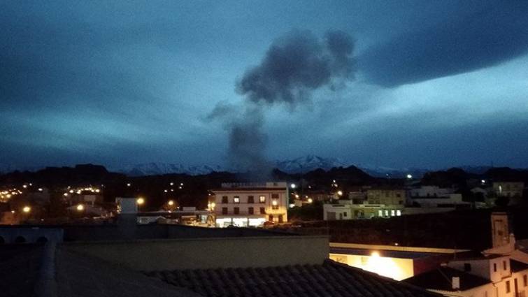 Al menos tres muertos en la explosión de una pirotecnia en Guadix Al menos tres muertos en la explosión de una pirotecnia en Guadix