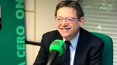 Ximo Puig durante una entrevista en Onda Cero. Ximo Puig durante una entrevista en Onda Cero