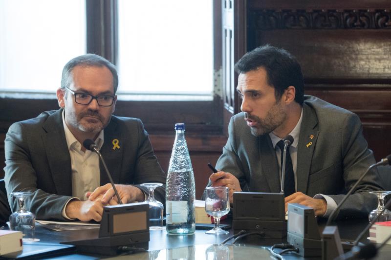 JxCat propone una comisión de investigación sobre la Monarquía en el Parlament JxCat propone una comisión de investigación sobre la Monarquía en el Parlament
