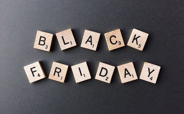 Los españoles gastarán entre 89 y 280 euros de media el 'Black Friday' Los españoles gastarán entre 89 y 280 euros de media el 'Black Friday'