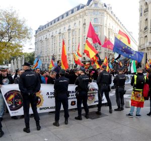 Alrededor de 400 policías y guardias civiles de la asociación Jusapol, Alrededor de 400 policías y guardias civiles de la asociación Jusapol,