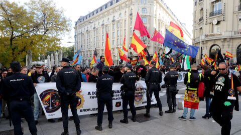 Alrededor de 400 polic&iacute;as y guardias civiles de la asociaci&oacute;n Jusapol