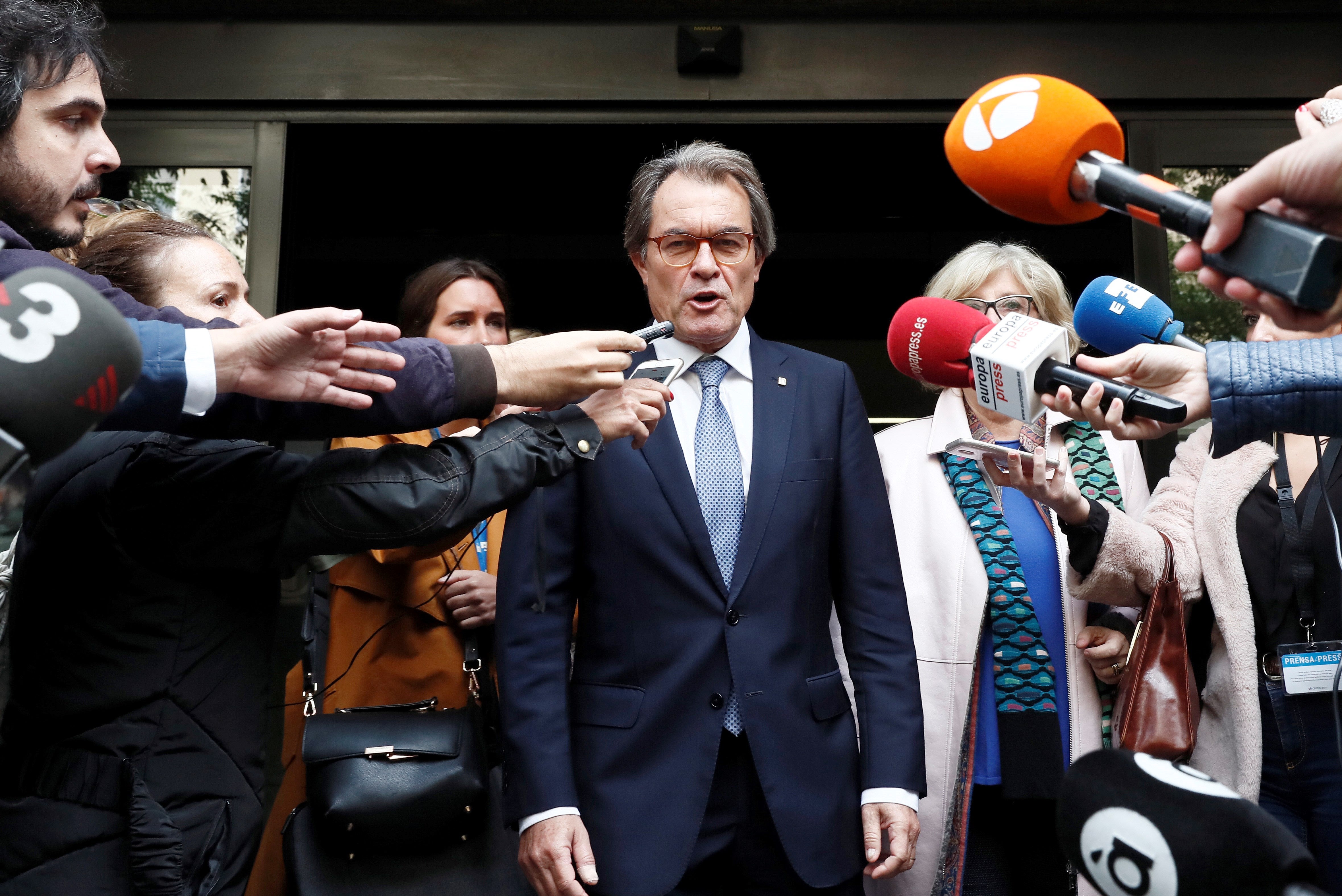 Mas critica que Torra anime a los CDR a seguir presionando y les recuerda que pueden salir a la calle "de muchas maneras" Mas critica que Torra anime a los CDR a seguir presionando y les recuerda que pueden salir a la calle "de muchas maneras"