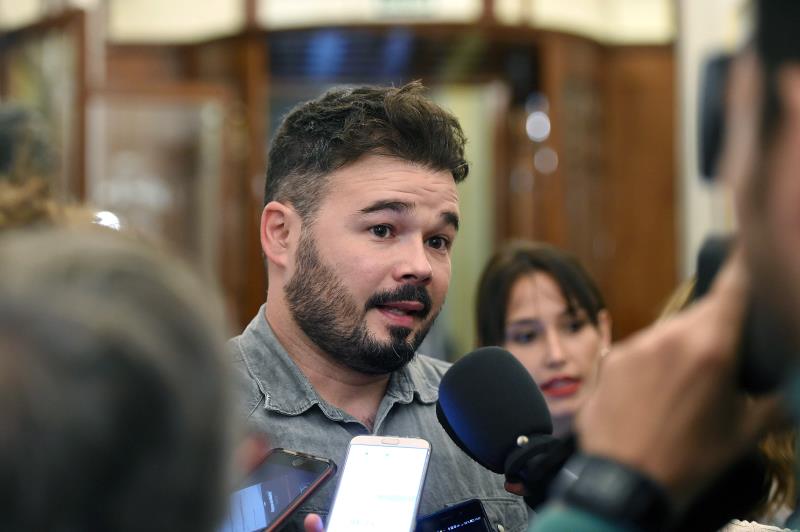 Rufián cree que la elección de Marchena es un "premio" a quienes han "reprimido" a los independentistas en el 'procés' Rufián cree que la elección de Marchena es un "premio" a quienes han "reprimido" a los independentistas en el 'procés'