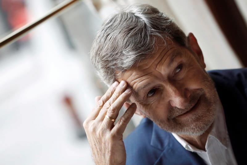 El líder de Podemos en Madrid alaba la "lealtad" y el "juego limpio" tras la suspensión de los ediles de Carmena El líder de Podemos en Madrid alaba la "lealtad" y el "juego limpio" tras la suspensión de los ediles de Carmena