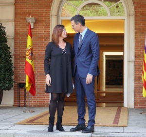Francina Armengol recibida en Moncloa por el Presidente Pedro Sánchez Francina Armengol recibida en Moncloa por el Presidente Pedro Sánchez