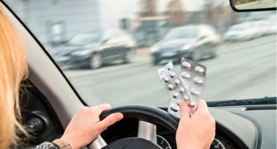 Cuidado en el coche si viajas en Semana Santa: Estos son los medicamentos que afectan a la conducción Cuidado en el coche si viajas en Semana Santa: Estos son los medicamentos que afectan a la conducción