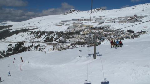 Posible acuerdo que desbloquee la huelga