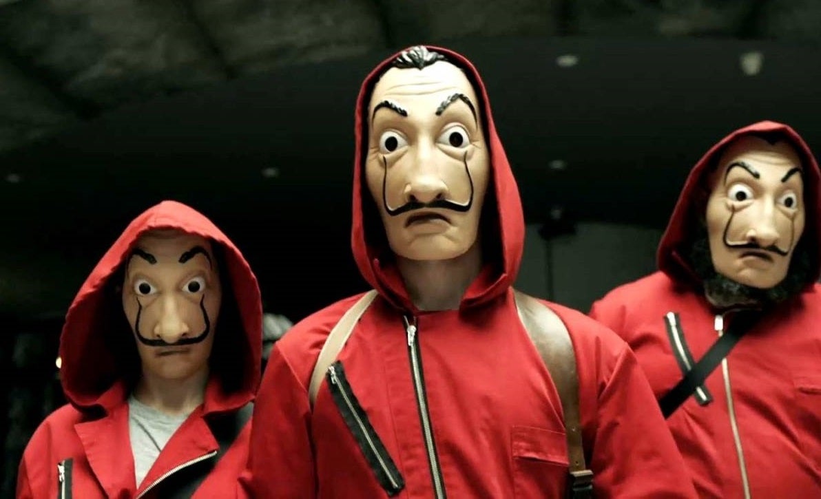 Una mujer se viste como en 'La Casa de Papel' para robar en una empresa Una mujer se viste como en 'La Casa de Papel' para robar en una empresa